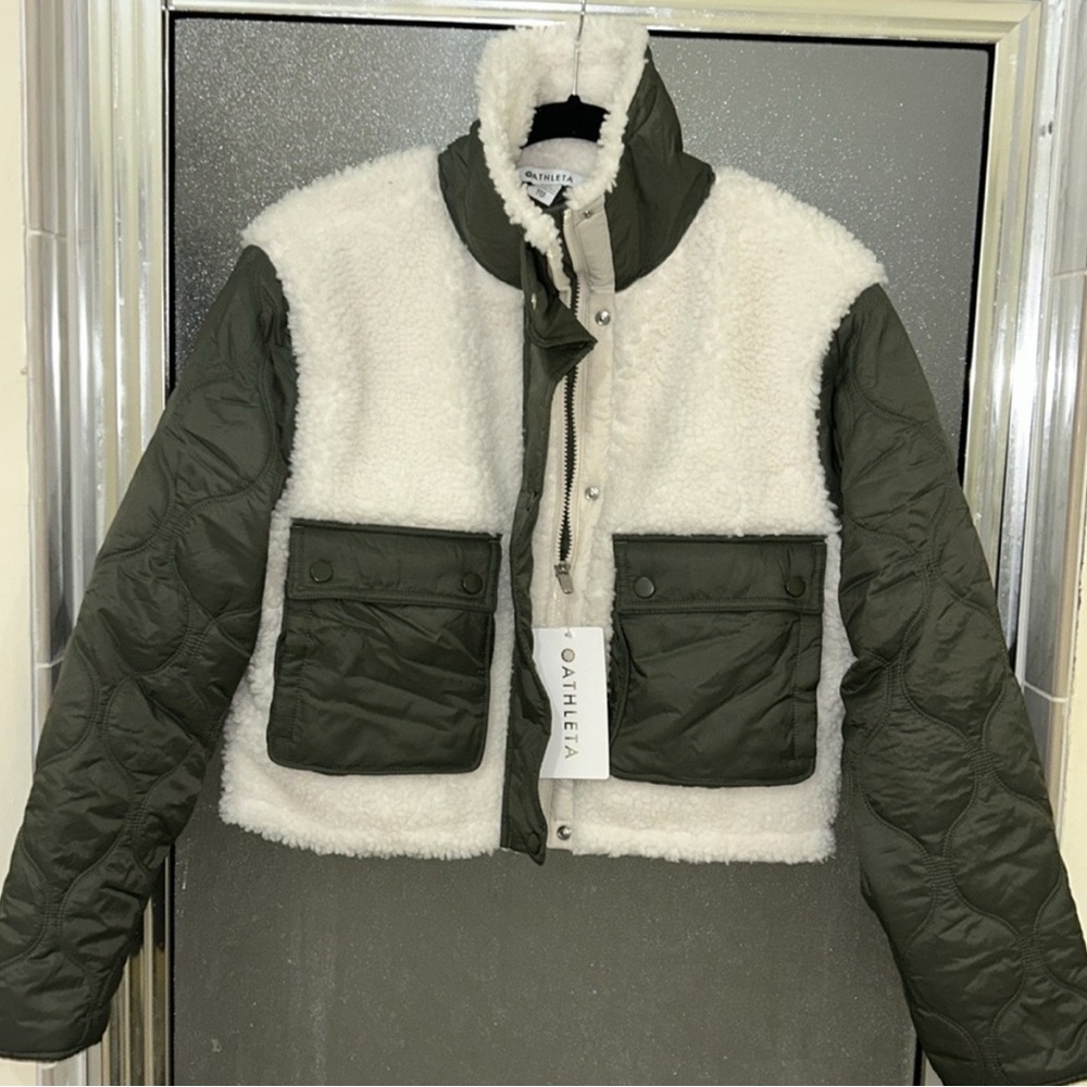 Athleta Olive and Cream Quilted Jacket